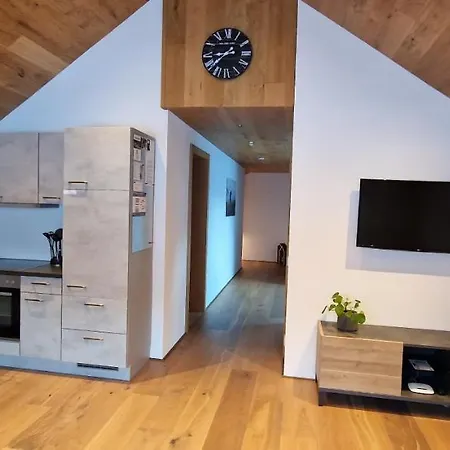 Haus Moosbrugger Apartment *